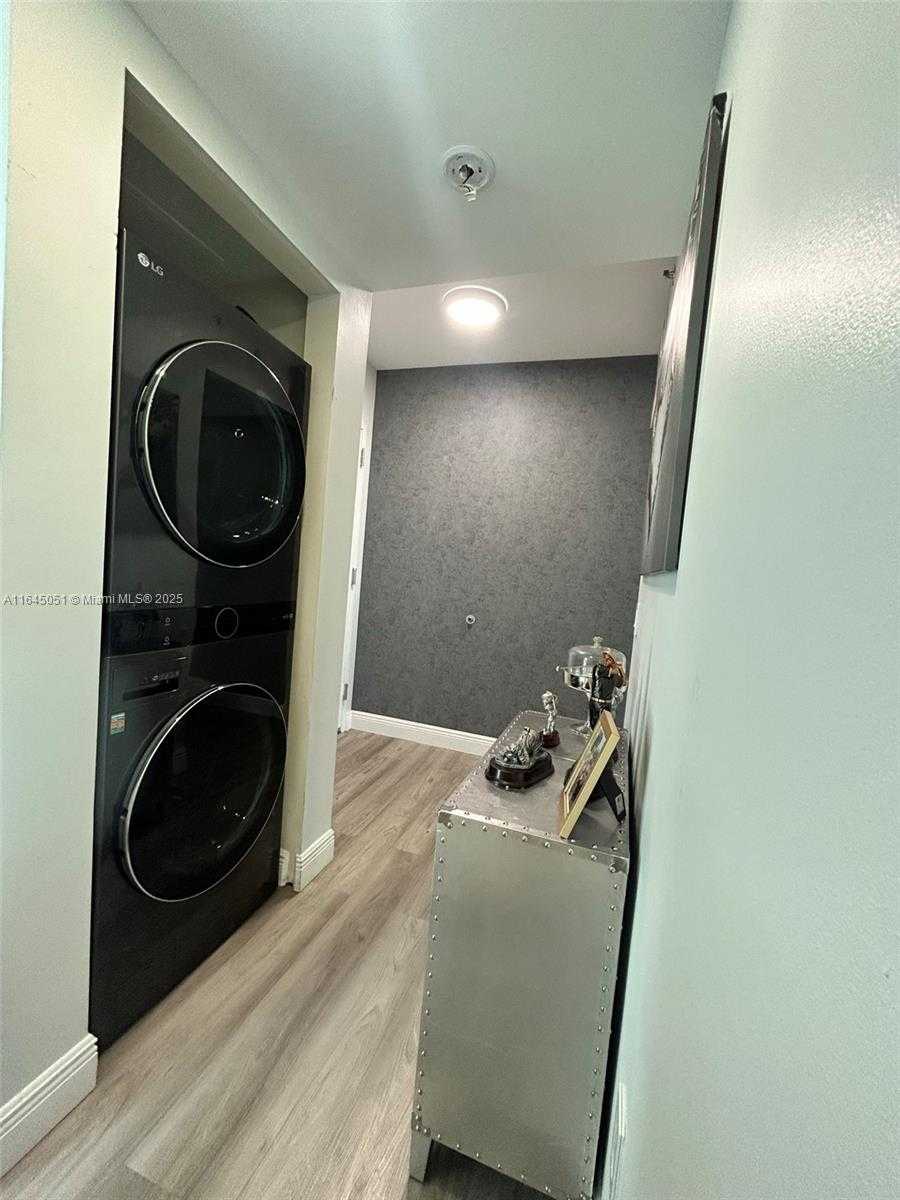 Small Image of 2641 NORTH FLAMINGO RD #508N, Sunrise Number 32