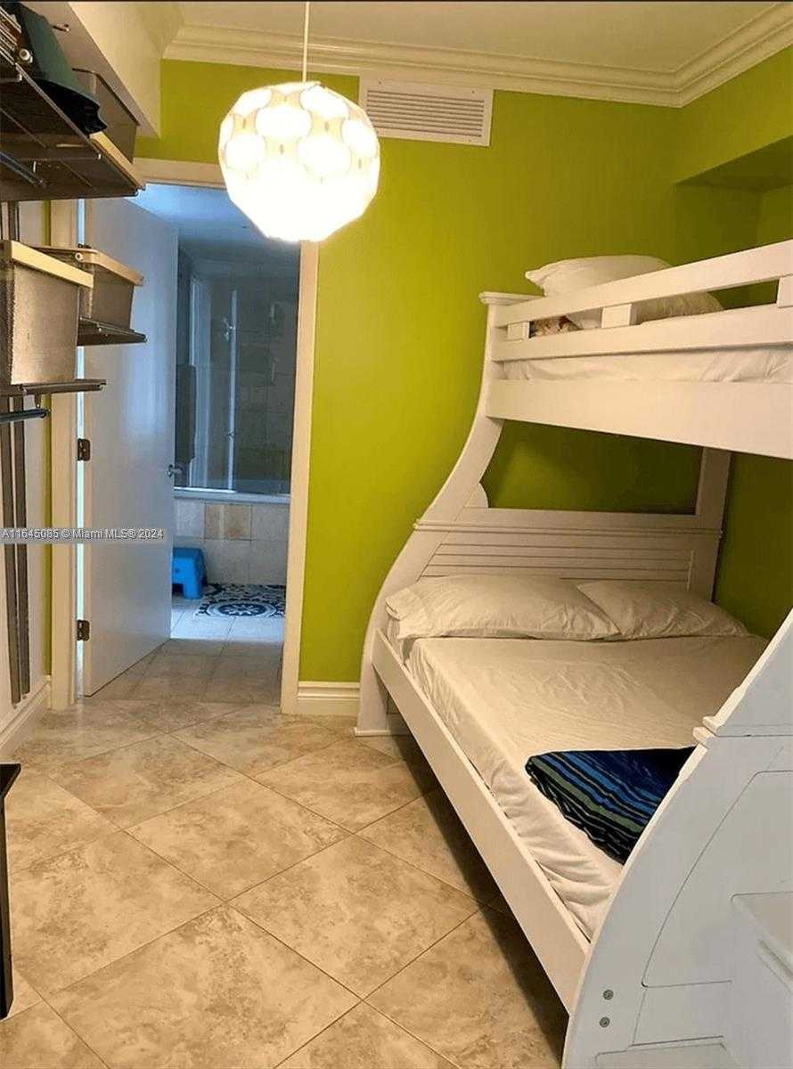 Small Image of 1850 SOUTH OCEAN DR #3809, Hallandale Beach Number 16