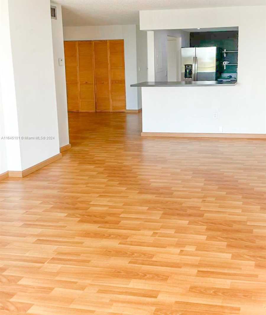 Small Image of 16851 NORTH EAST 23RD AVE #B-614, North Miami Beach Number 3