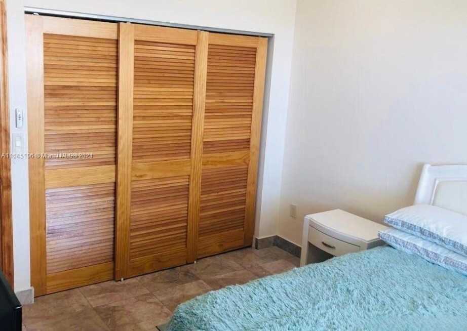Small Image of 2780 NORTH EAST 183RD ST #PH01, Aventura Number 7
