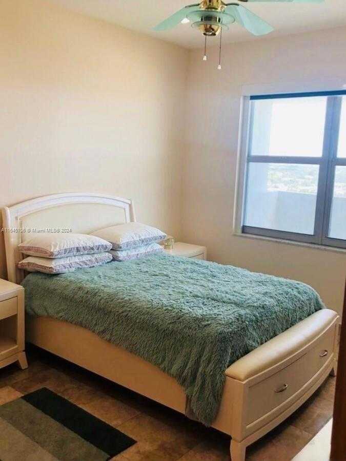 Small Image of 2780 NORTH EAST 183RD ST #PH01, Aventura Number 8