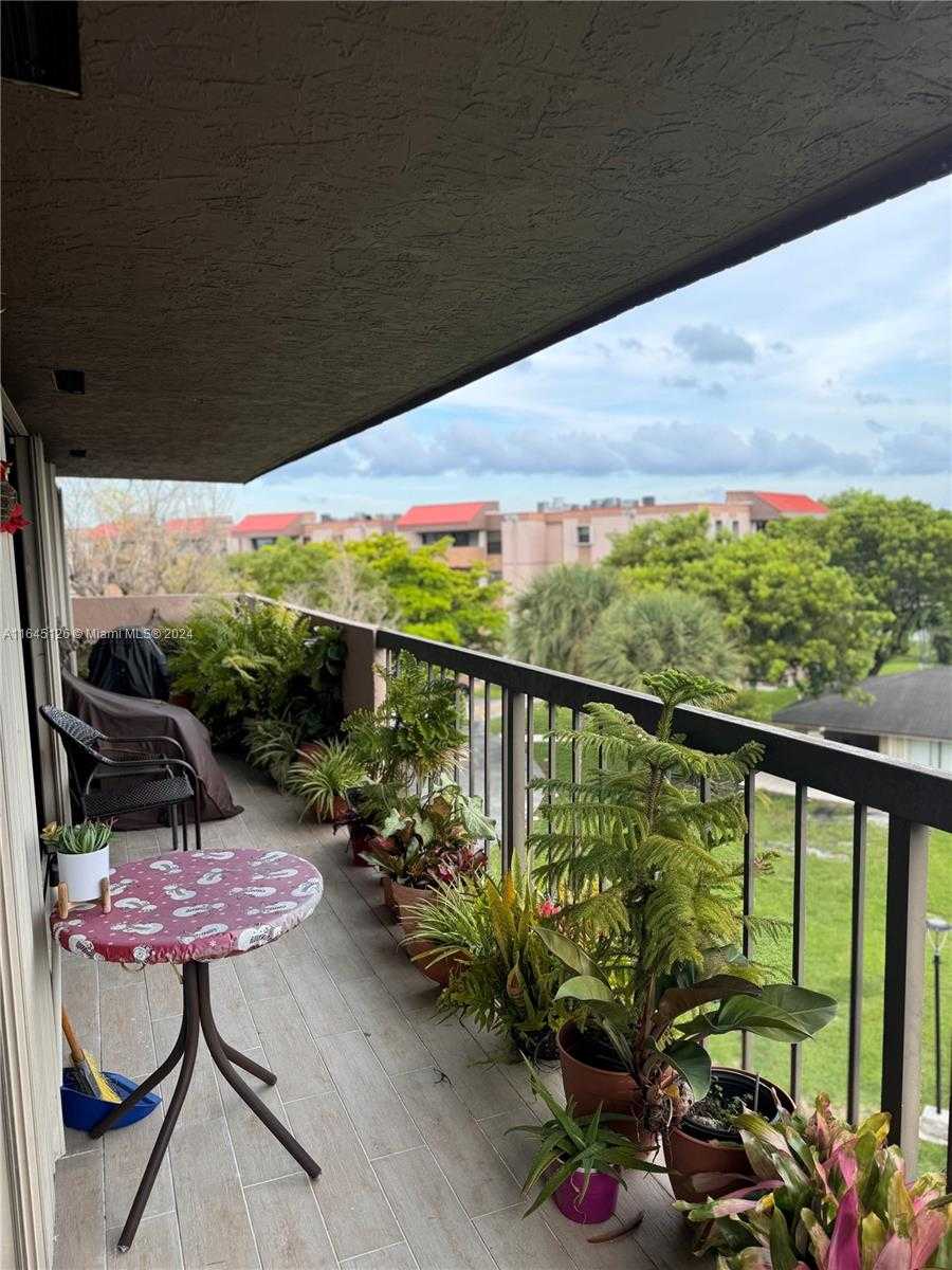 Small Image of 5800 SOUTH WEST 127TH AVE #2418, Miami Number 23