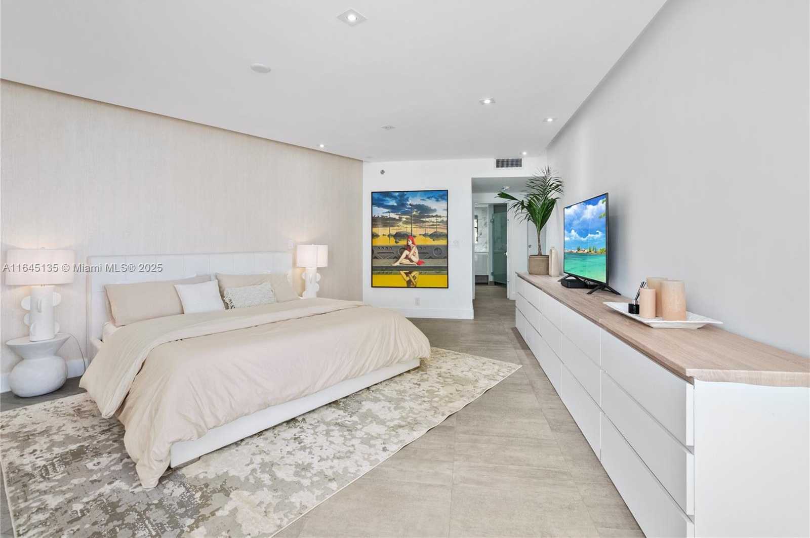 Small Image of 20281 EAST COUNTRY CLUB DR #808, Aventura Number 19