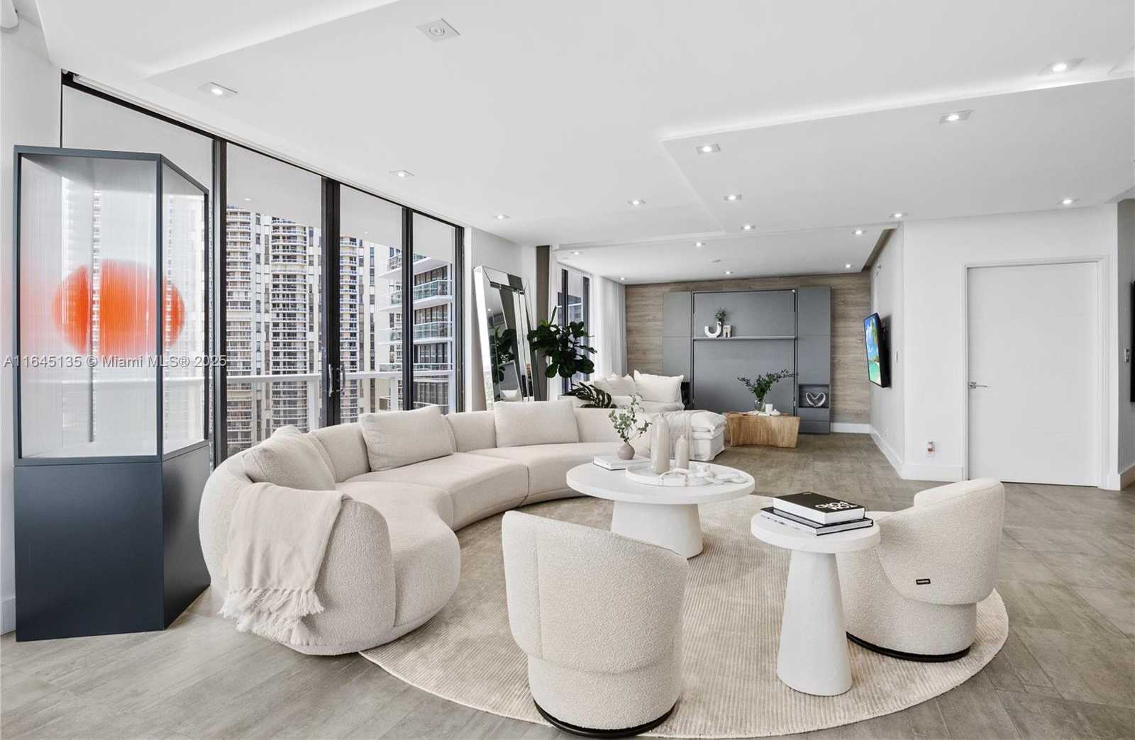 Small Image of 20281 EAST COUNTRY CLUB DR #808, Aventura Number 6