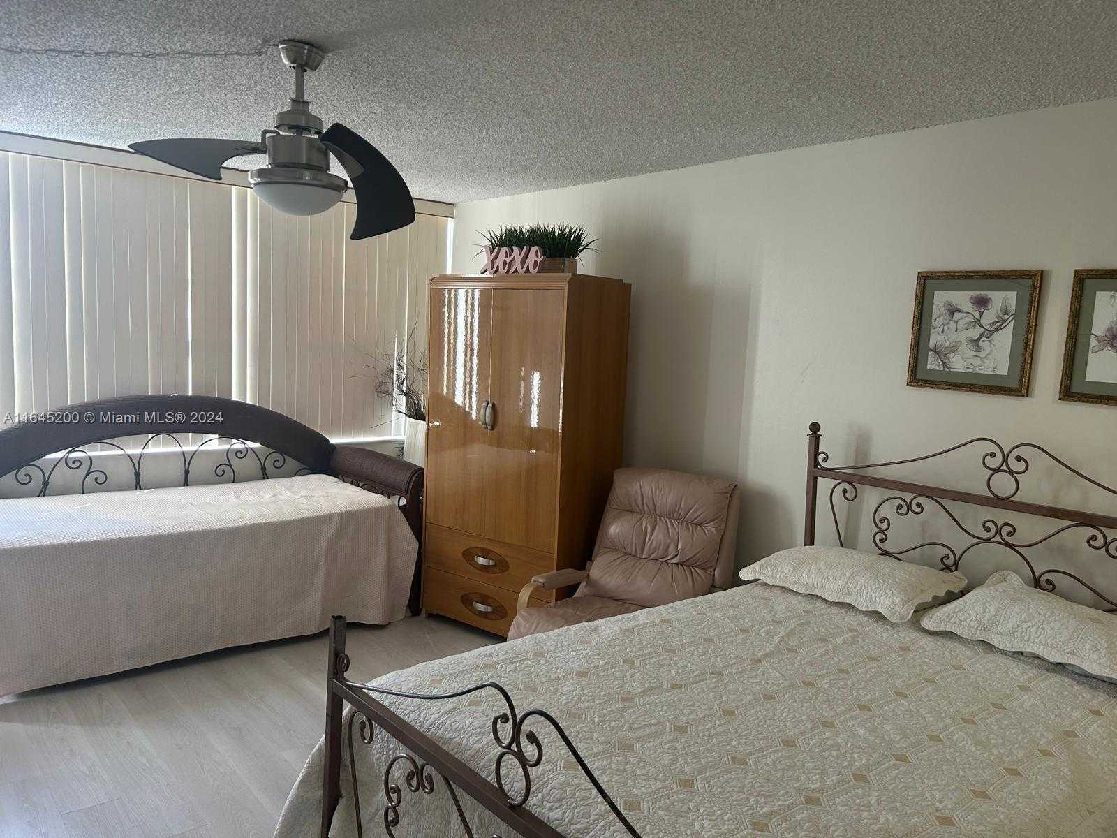Small Image of 900 SAINT CHARLES PL #316, Pembroke Pines Number 47