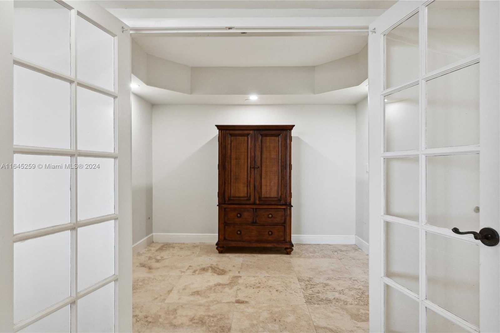 Small Image of 8855 COLLINS AVE #4B, Surfside Number 20