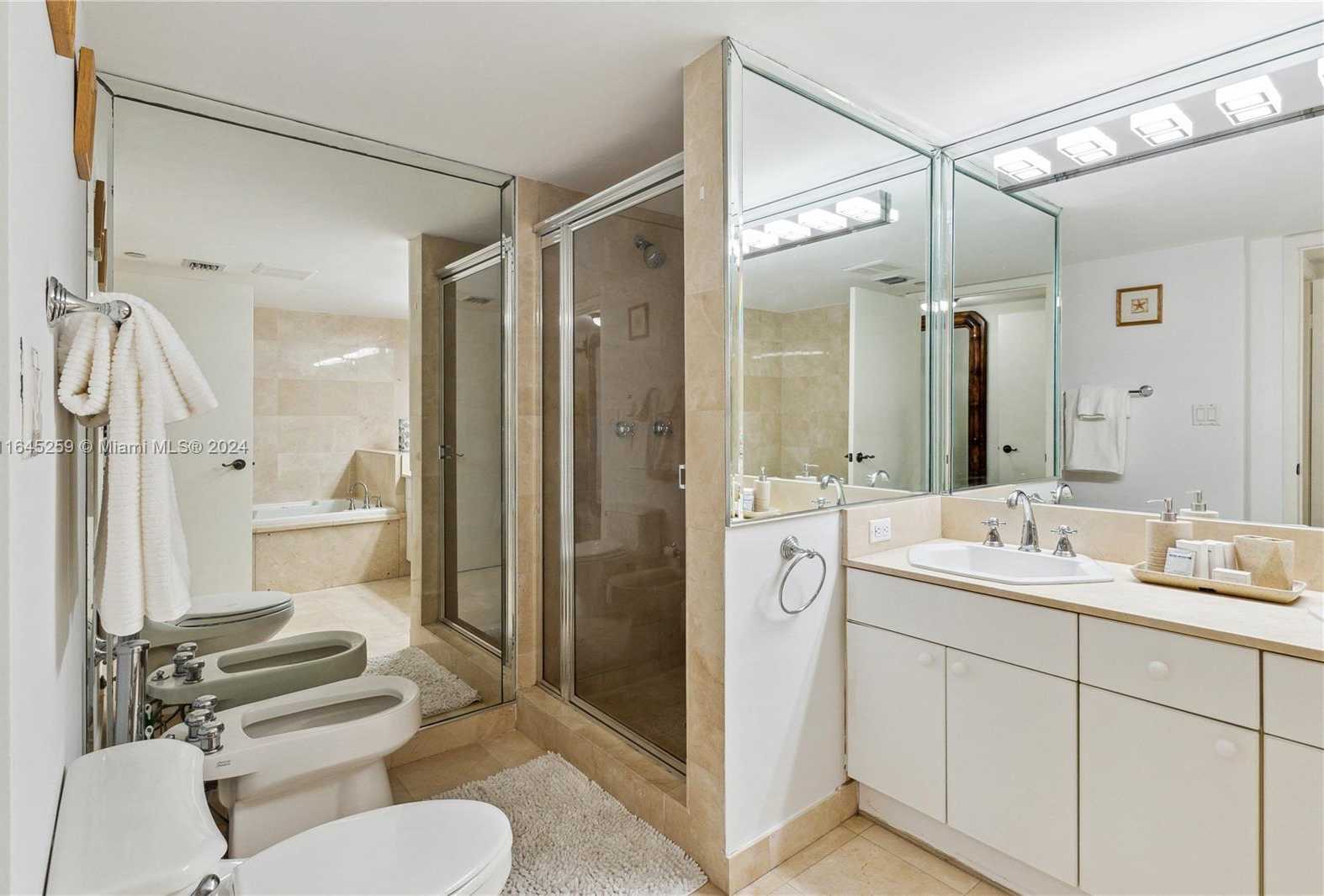 Small Image of 8855 COLLINS AVE #4B, Surfside Number 22