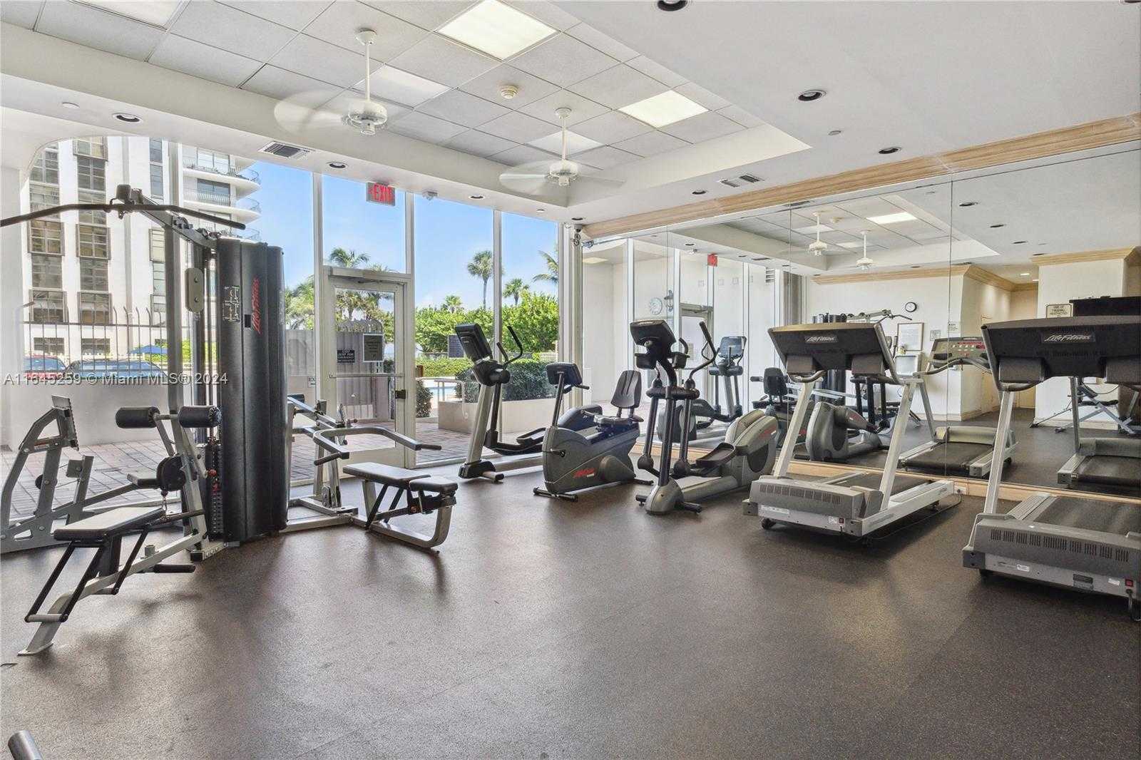 Small Image of 8855 COLLINS AVE #4B, Surfside Number 25