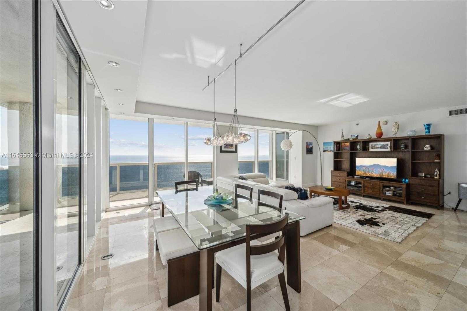 Small Image of 1800 SOUTH OCEAN DR #2401, Hallandale Beach Number 12
