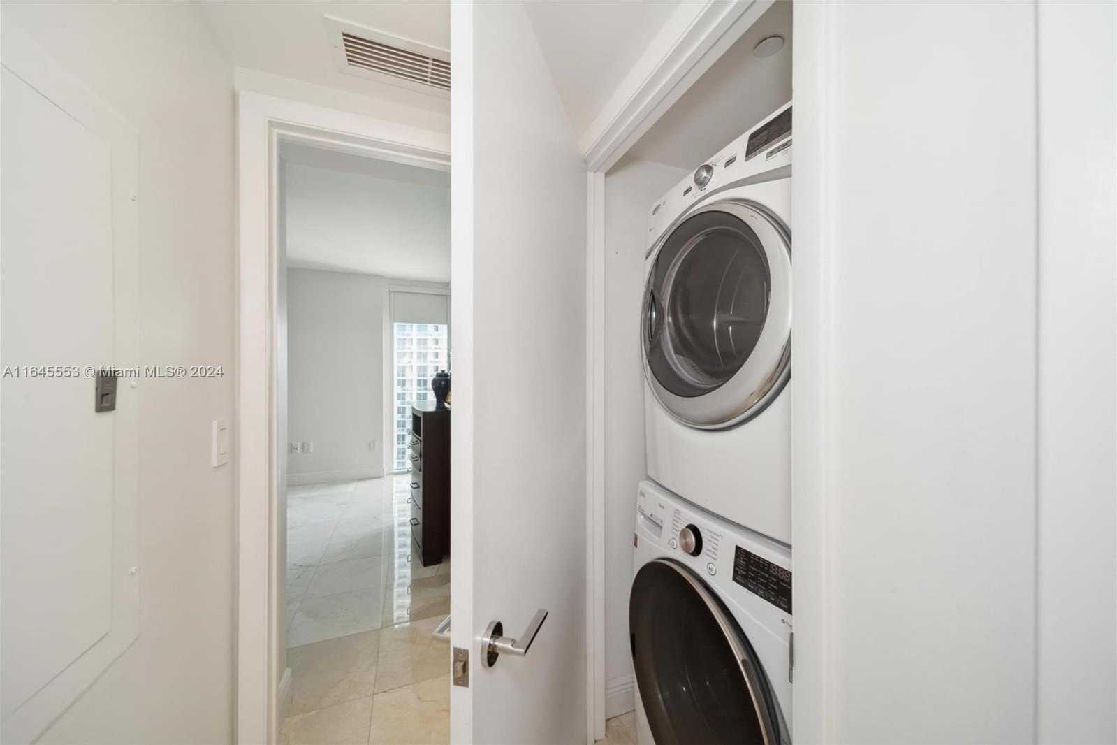 Small Image of 1800 SOUTH OCEAN DR #2401, Hallandale Beach Number 16