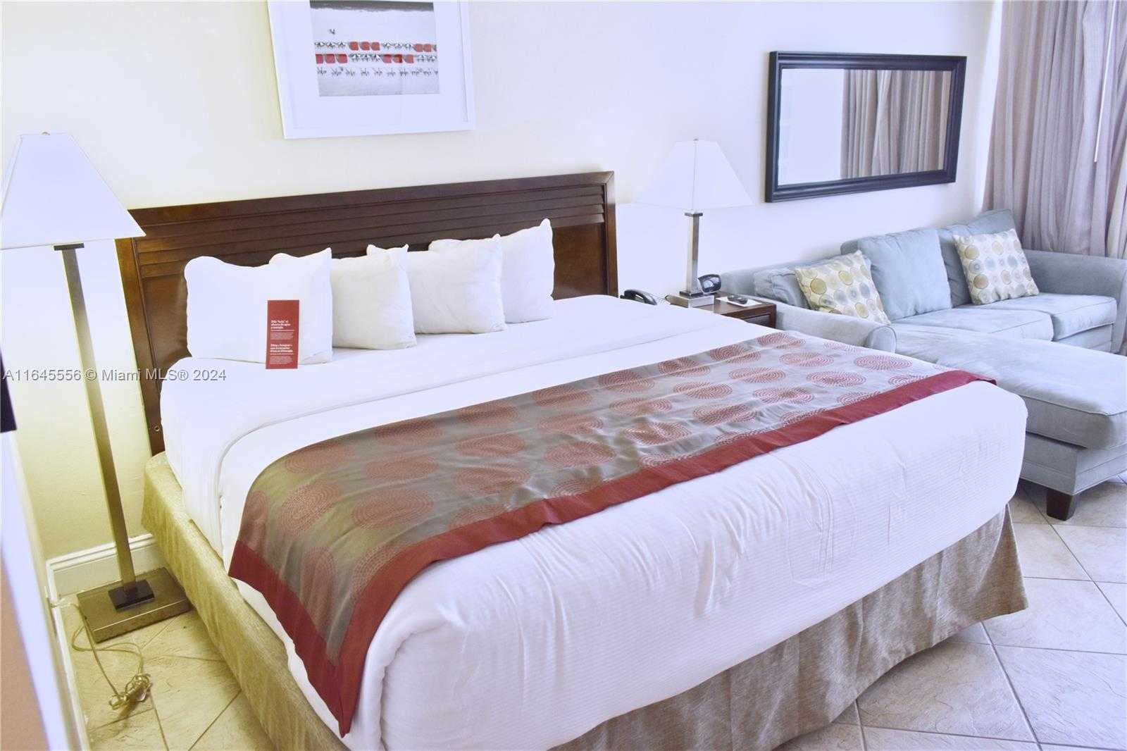 Small Image of 19201 COLLINS AVE #1129, Sunny Isles Beach Number 5