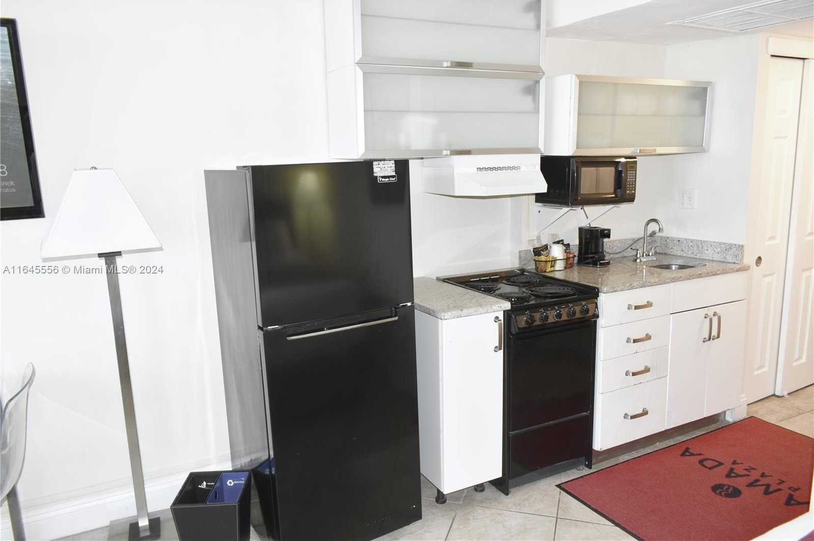 Small Image of 19201 COLLINS AVE #1129, Sunny Isles Beach Number 6