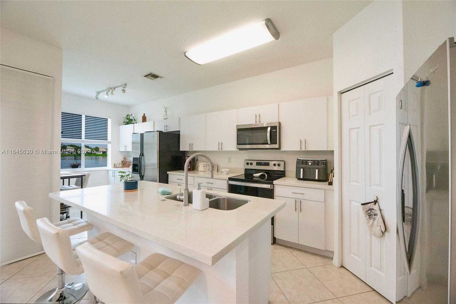 Small Image of 4331 SOUTH WEST 131ST LN #3102, Miramar Number 10