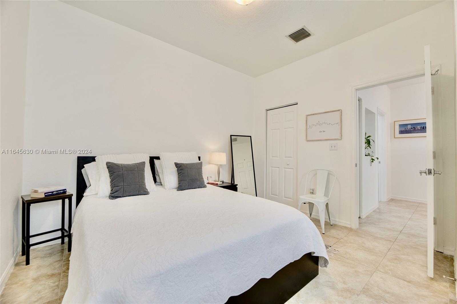 Small Image of 4331 SOUTH WEST 131ST LN #3102, Miramar Number 32