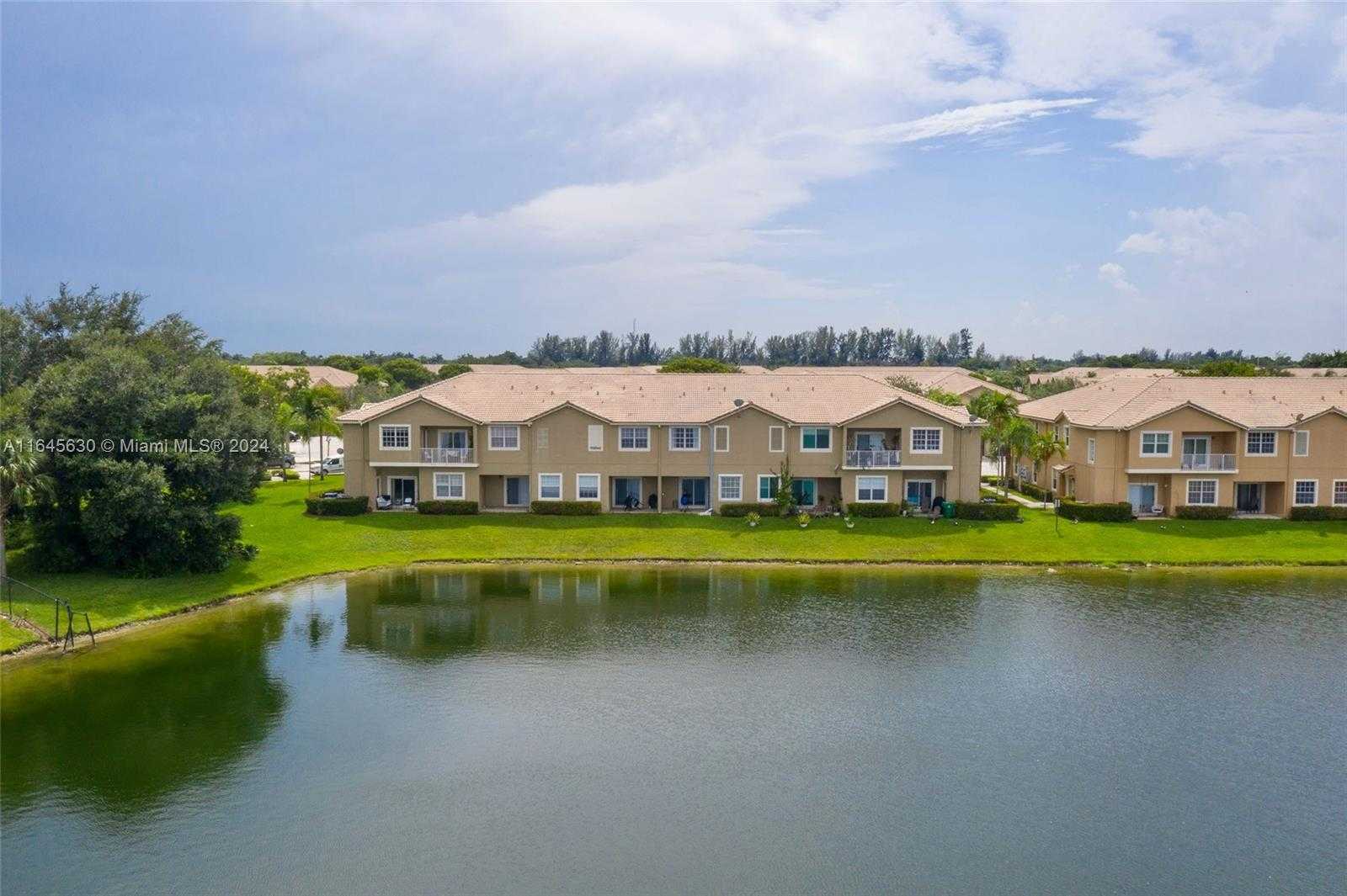 Small Image of 4331 SOUTH WEST 131ST LN #3102, Miramar Number 43