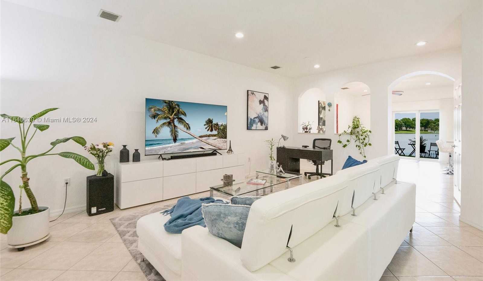 Small Image of 4331 SOUTH WEST 131ST LN #3102, Miramar Number 9