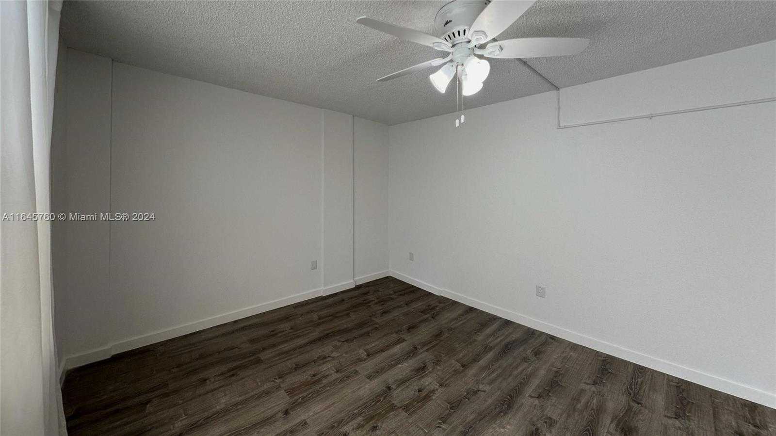 Small Image of 1020 MERIDIAN AVE #201, Miami Beach Number 24
