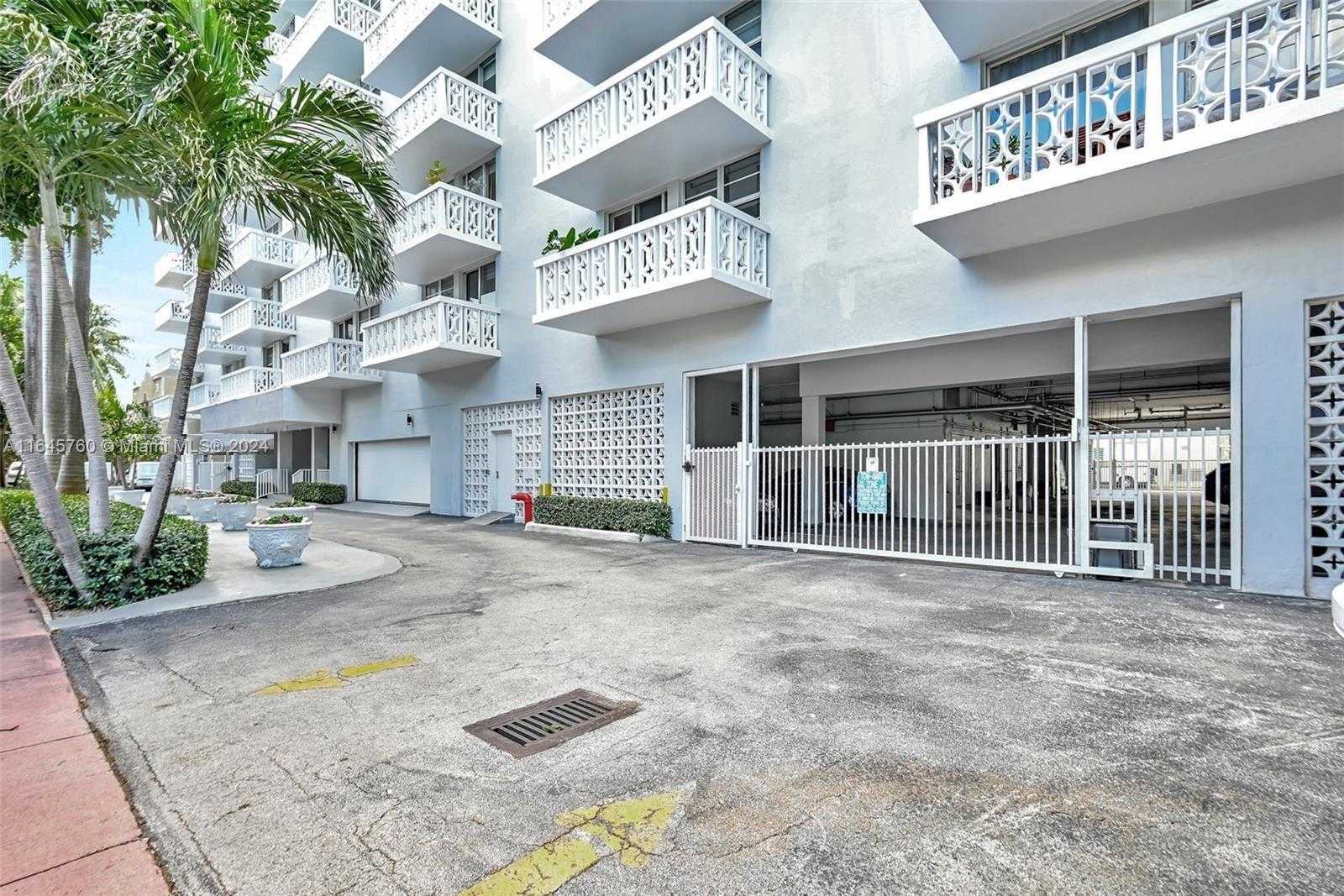 Small Image of 1020 MERIDIAN AVE #201, Miami Beach Number 38
