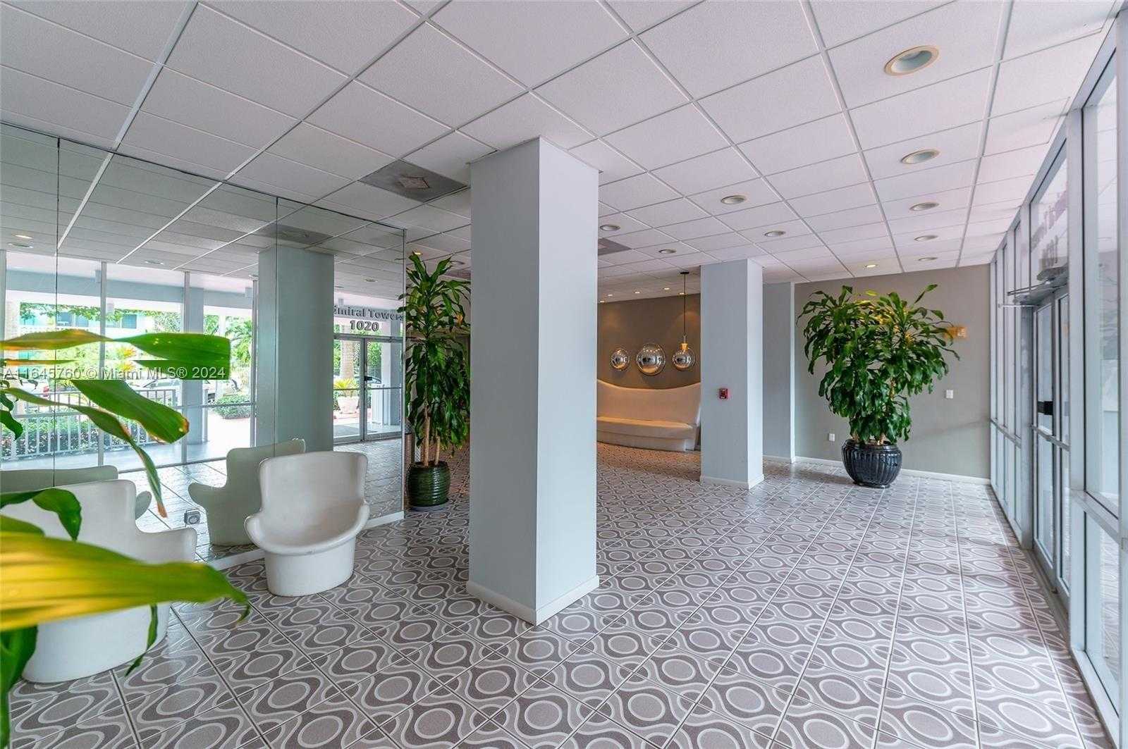 Small Image of 1020 MERIDIAN AVE #201, Miami Beach Number 49