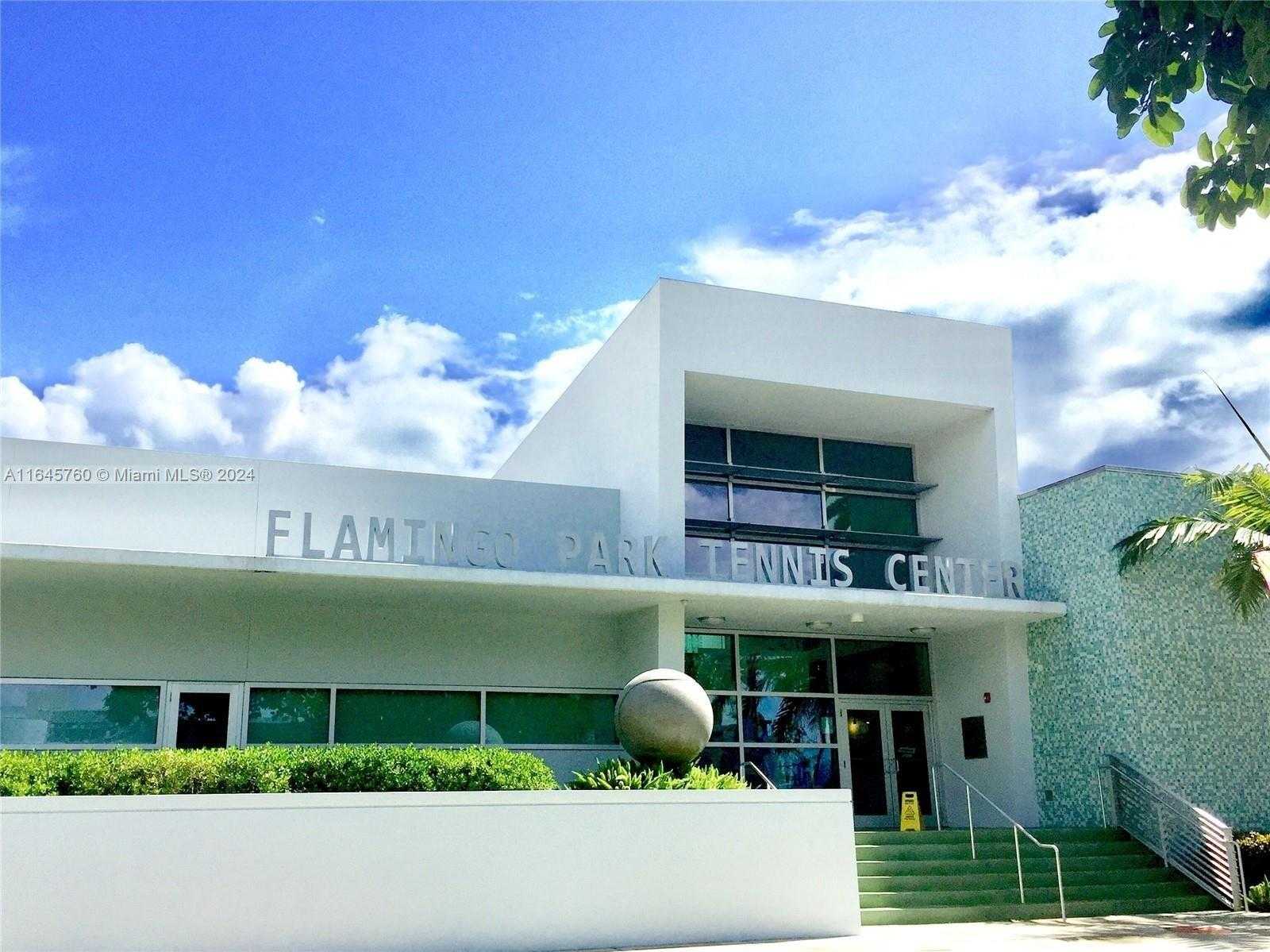 Small Image of 1020 MERIDIAN AVE #201, Miami Beach Number 57
