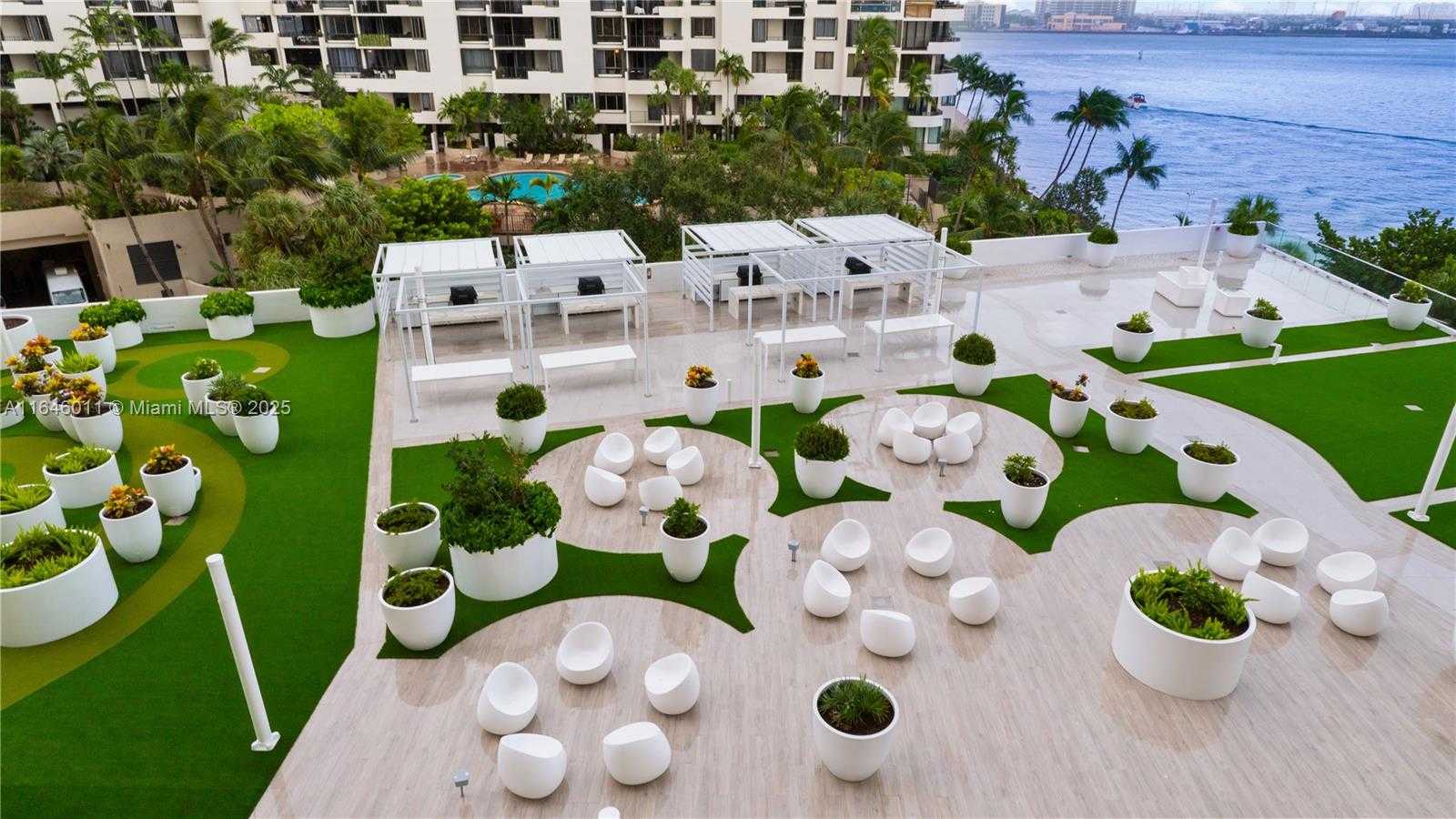 Small Image of 770 CLAUGHTON ISLAND DR #711, Miami Number 34