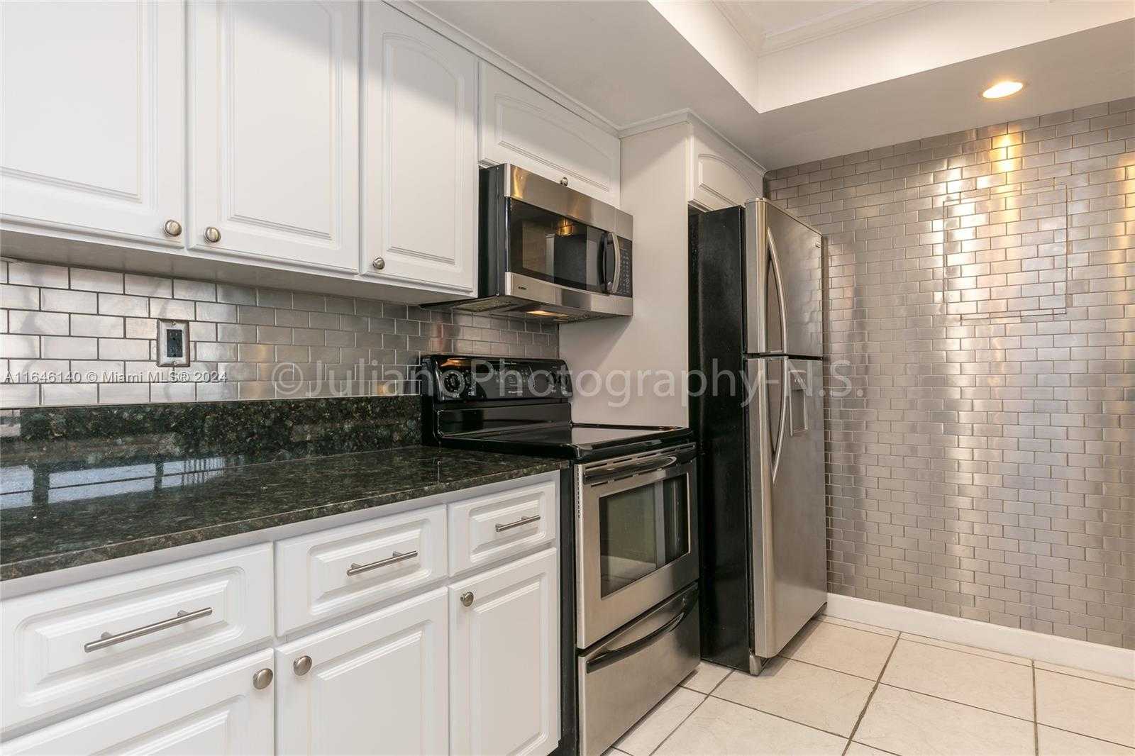Small Image of 7601 EAST TREASURE DR #824, North Bay Village Number 12