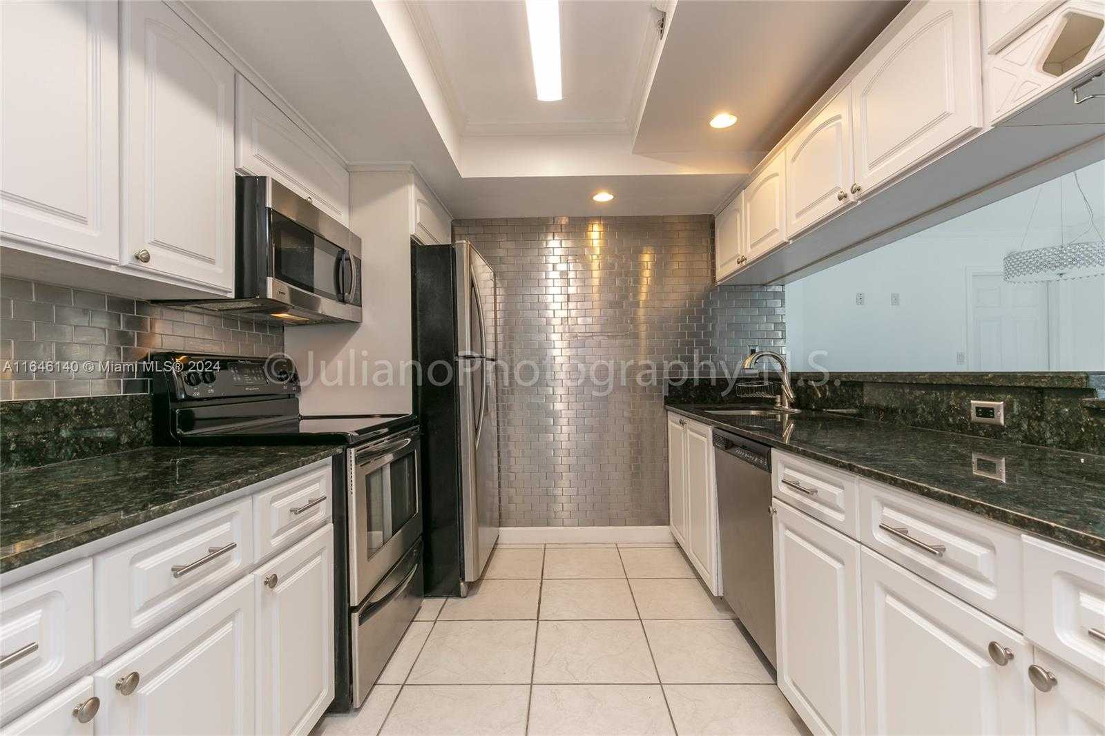 Small Image of 7601 EAST TREASURE DR #824, North Bay Village Number 13