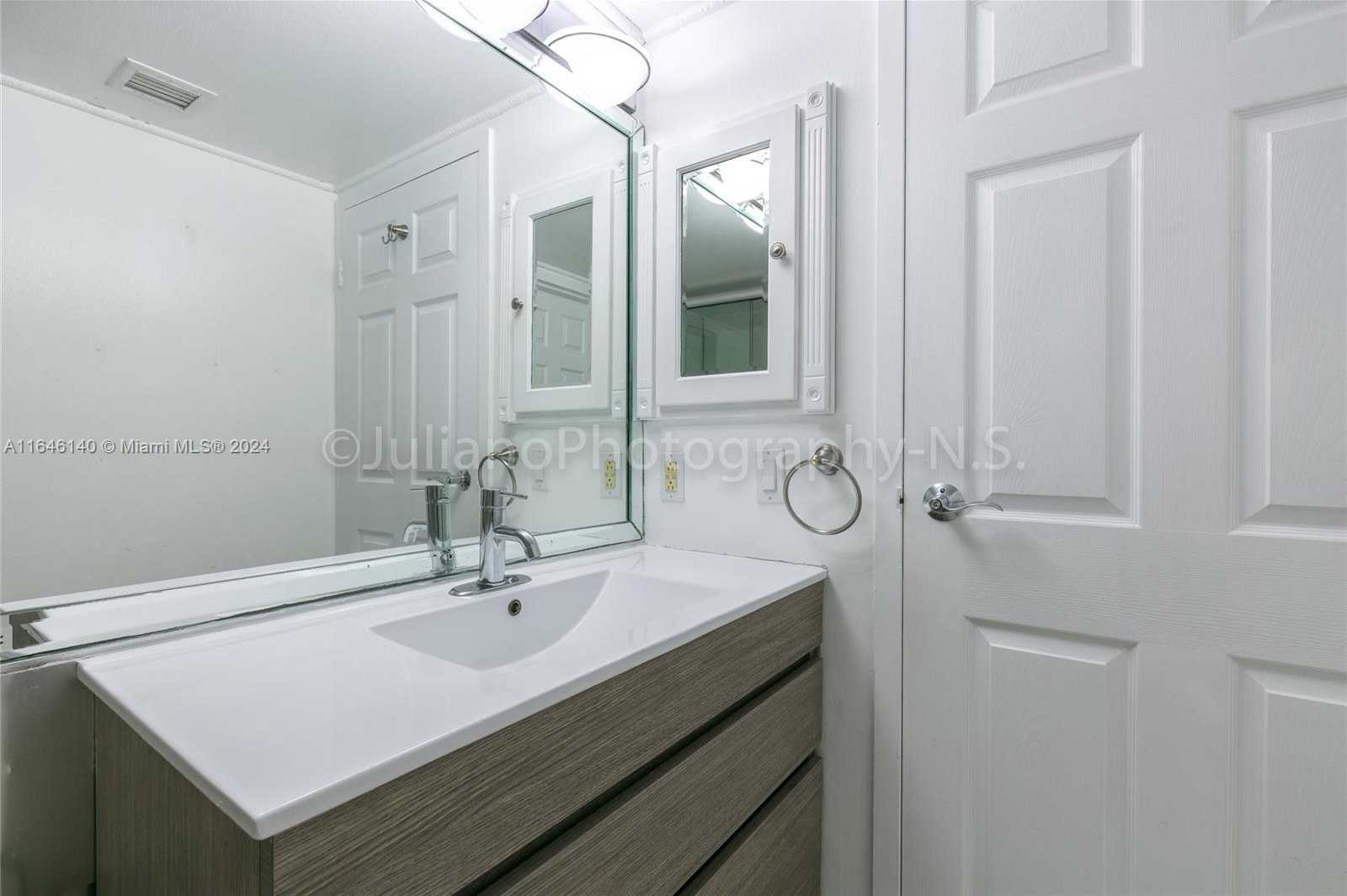 Small Image of 7601 EAST TREASURE DR #824, North Bay Village Number 24