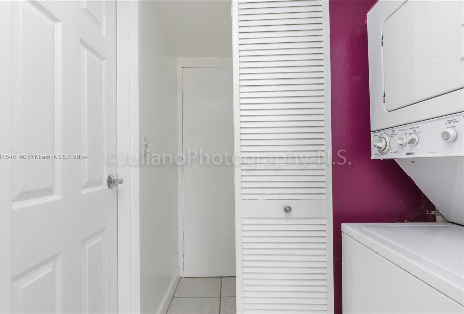 Small Image of 7601 EAST TREASURE DR #824, North Bay Village Number 29