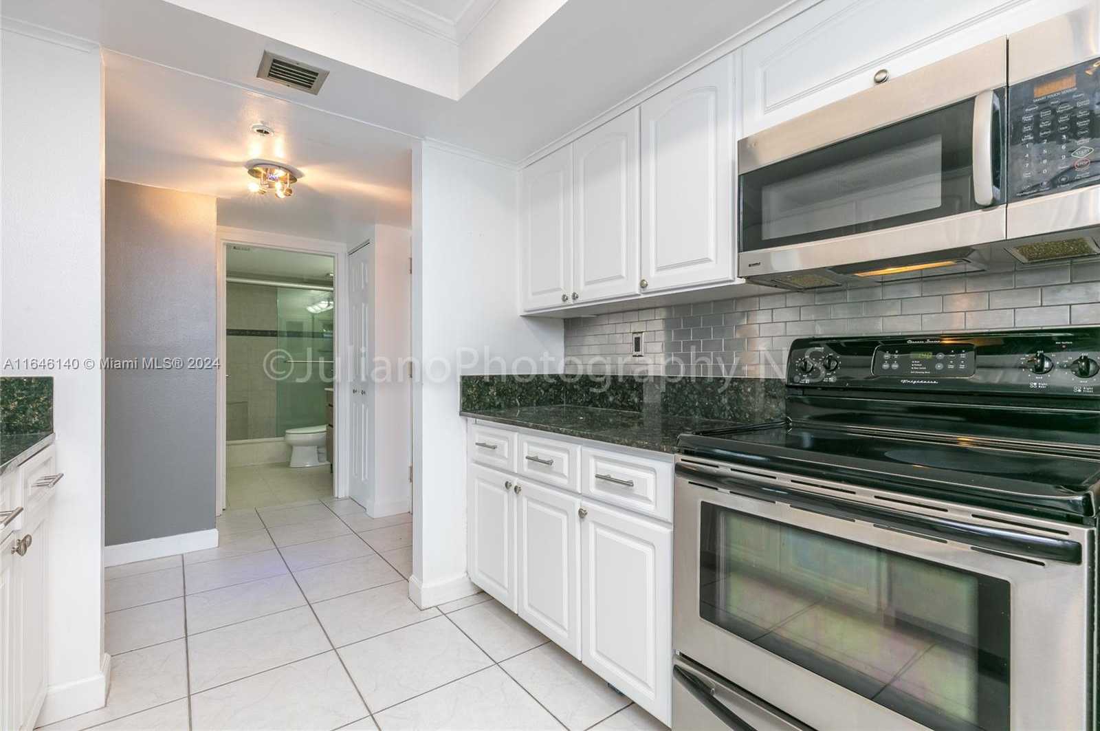 Small Image of 7601 EAST TREASURE DR #824, North Bay Village Number 9