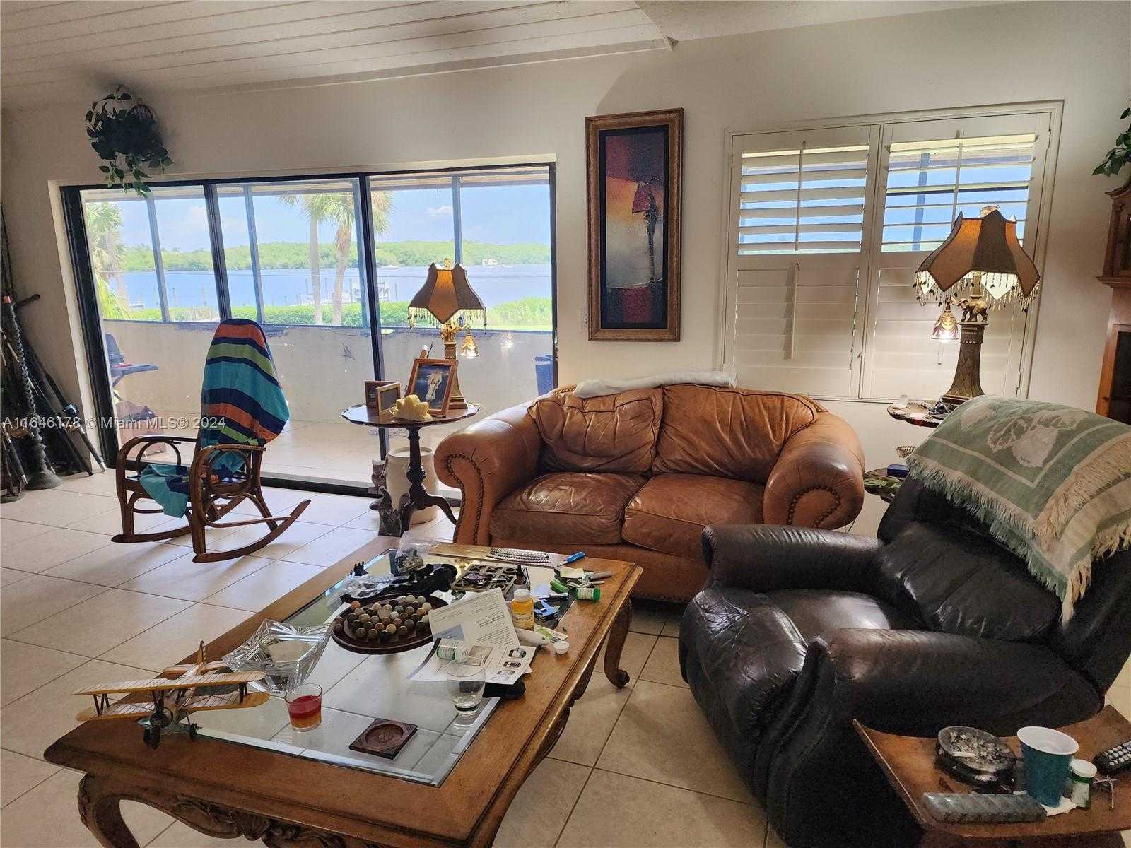 Small Image of 393 SOUTH WEST 35TH ST #393, Palm City Number 11