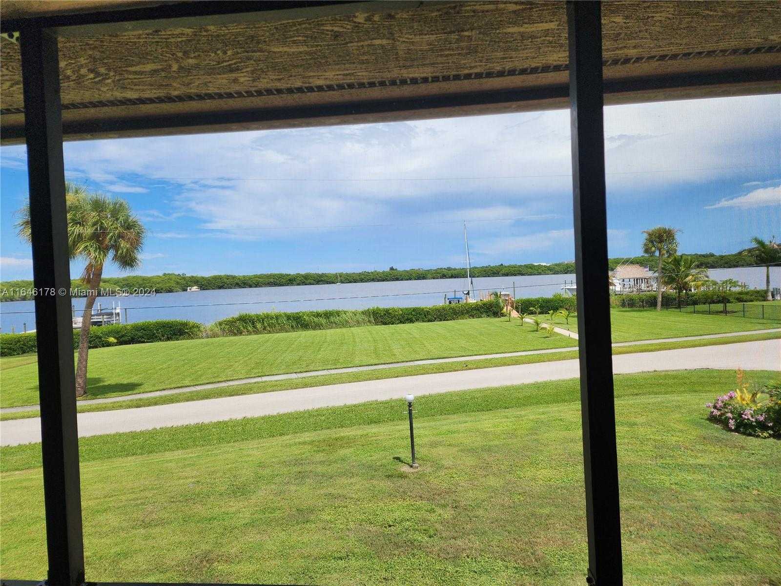 Small Image of 393 SOUTH WEST 35TH ST #393, Palm City Number 12