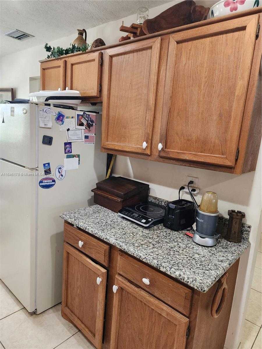 Small Image of 393 SOUTH WEST 35TH ST #393, Palm City Number 5