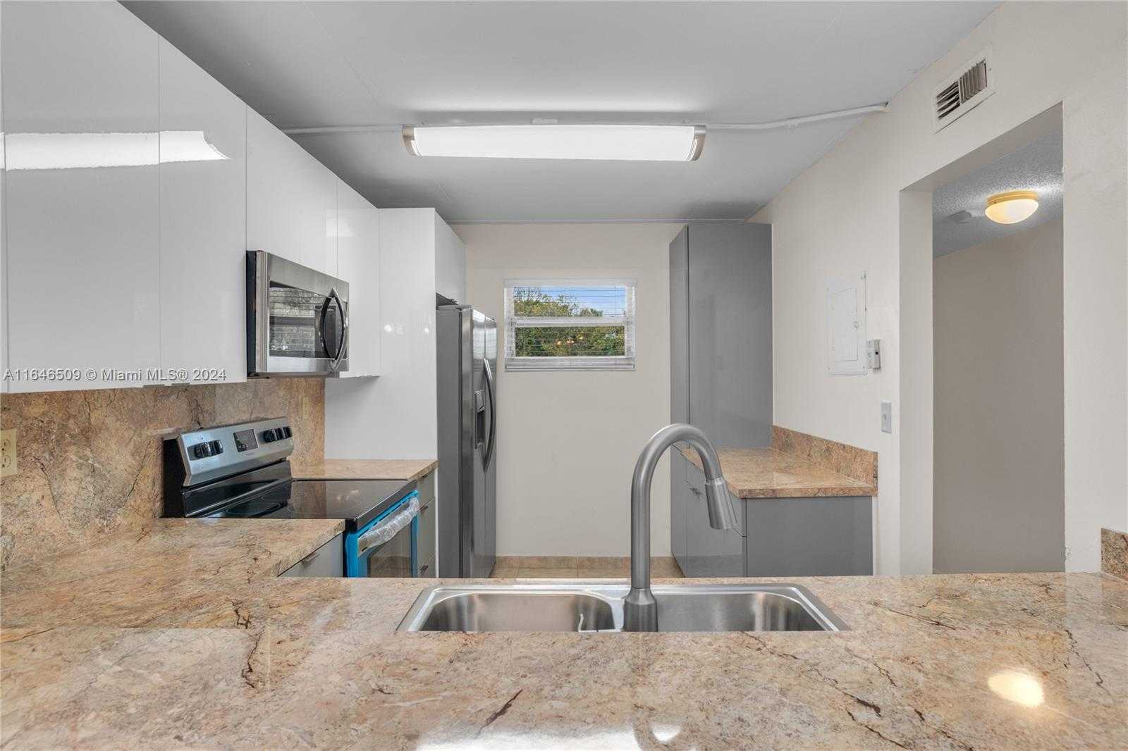 Small Image of 1100 NORTH WEST 87TH AVE #308, Coral Springs Number 3
