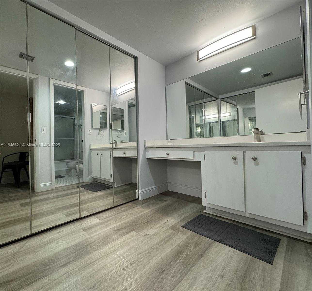 Small Image of 16051 BLATT BLVD #401, Weston Number 41
