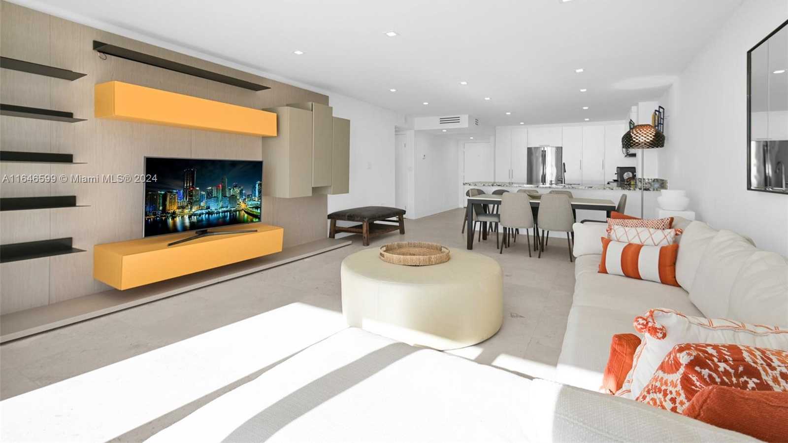 Small Image of 5555 COLLINS AVE #3N, Miami Beach Number 10