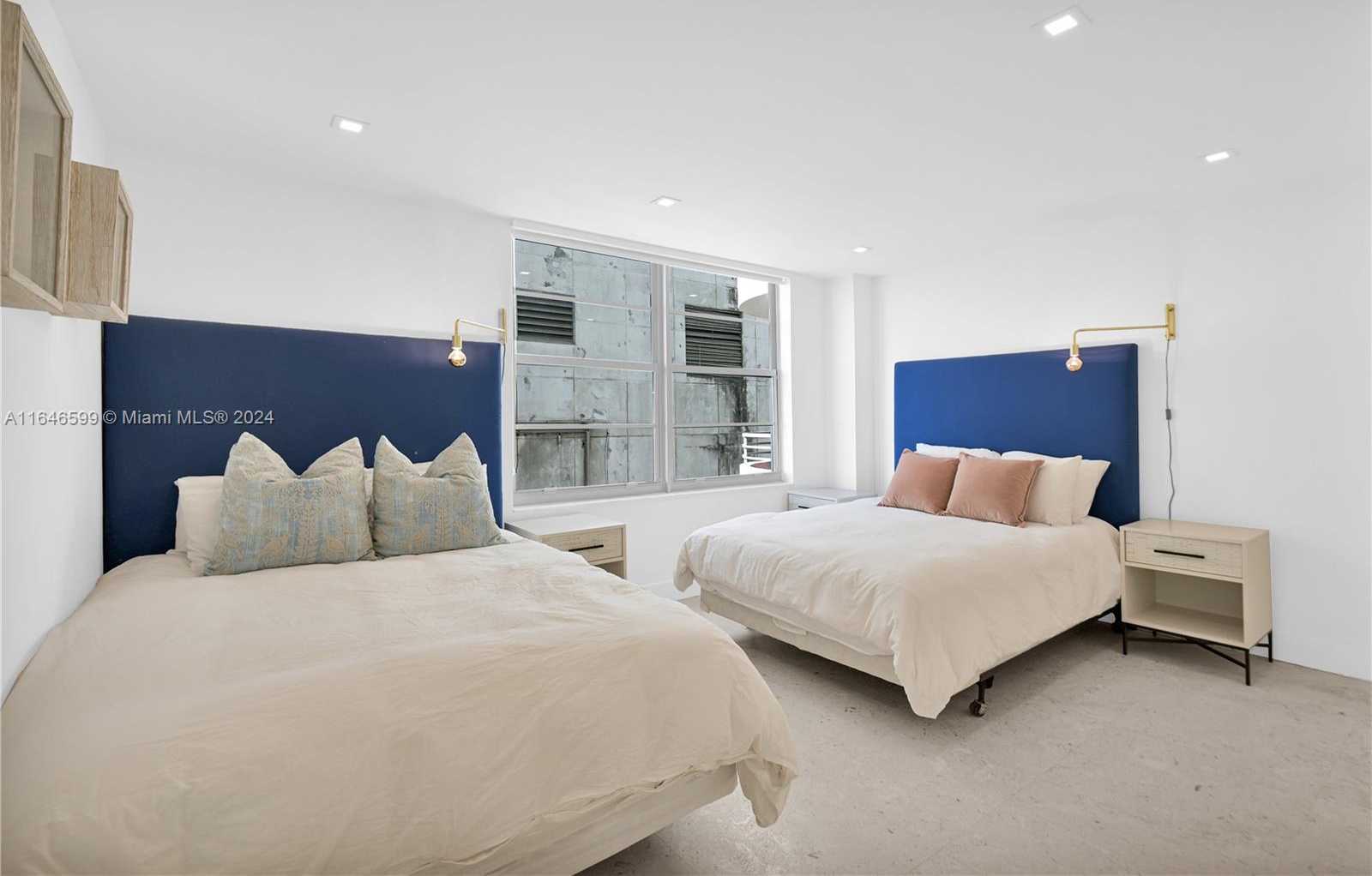 Small Image of 5555 COLLINS AVE #3N, Miami Beach Number 14