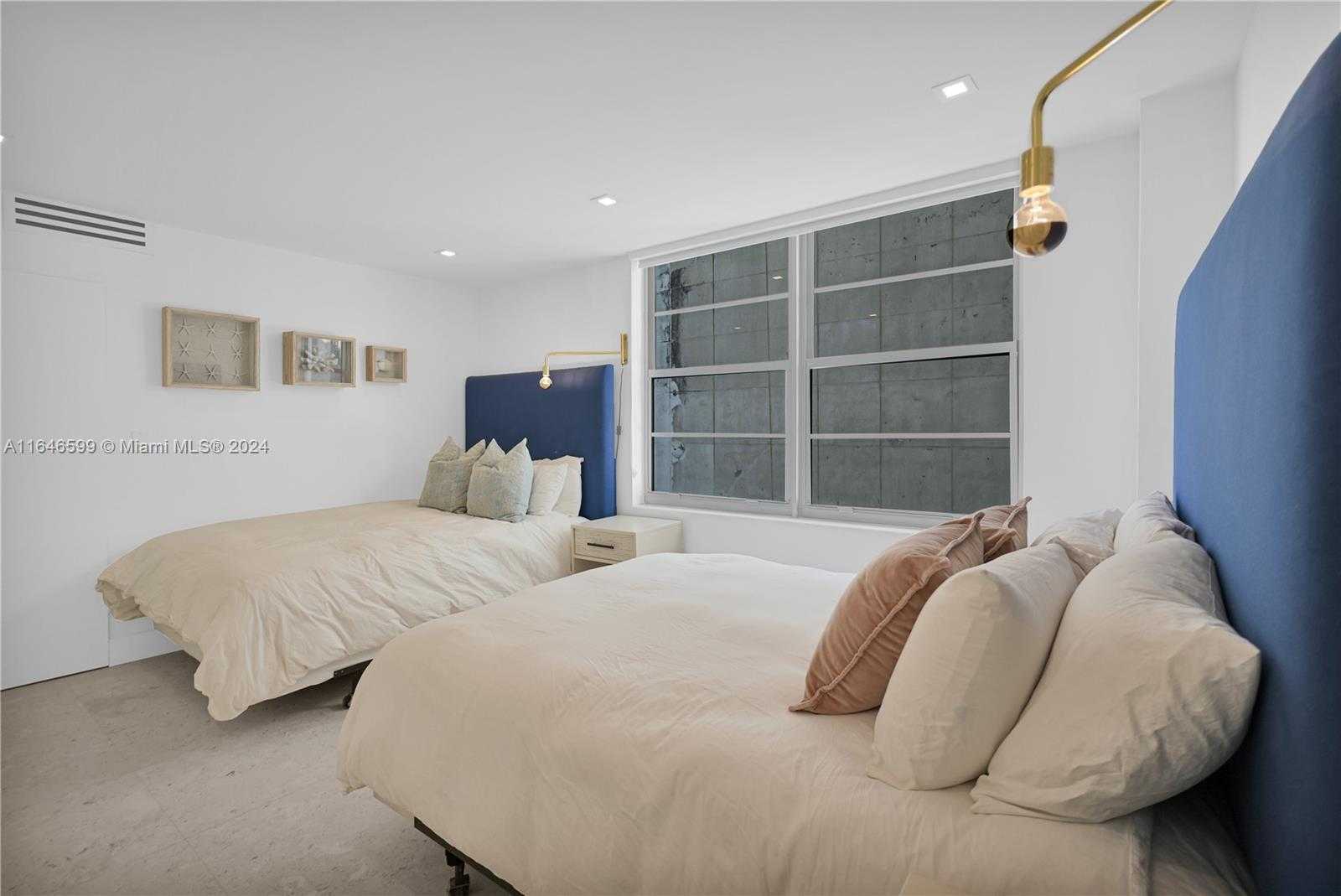 Small Image of 5555 COLLINS AVE #3N, Miami Beach Number 15