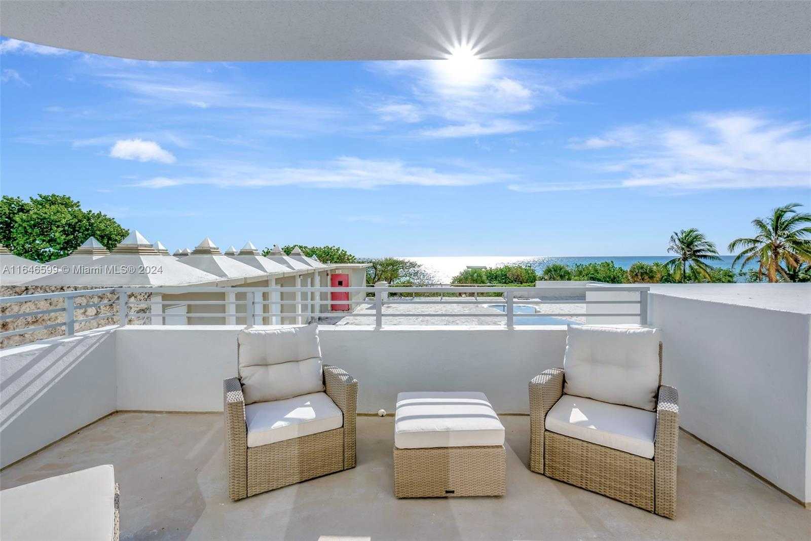 Small Image of 5555 COLLINS AVE #3N, Miami Beach Number 25