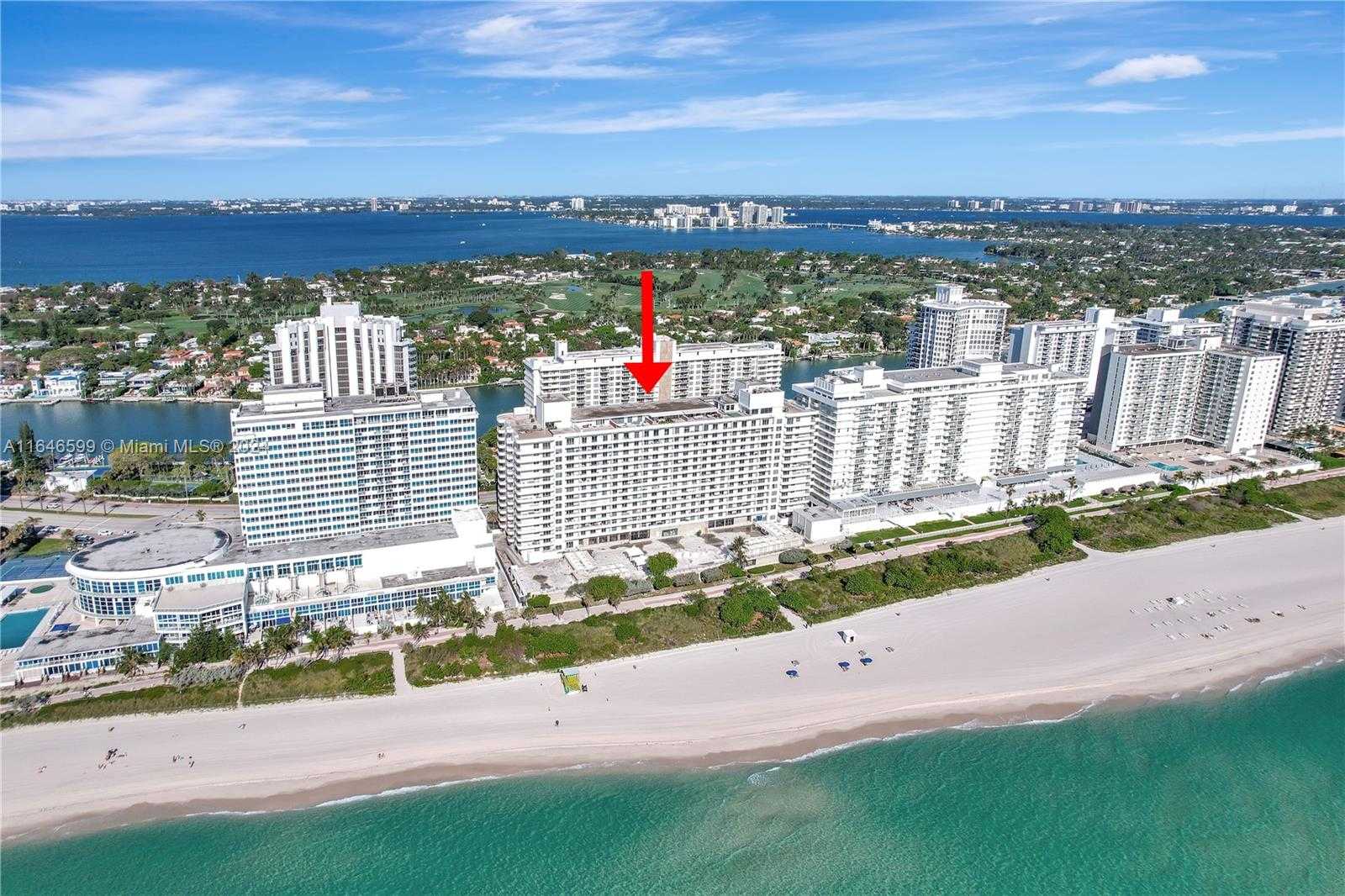 Small Image of 5555 COLLINS AVE #3N, Miami Beach Number 31