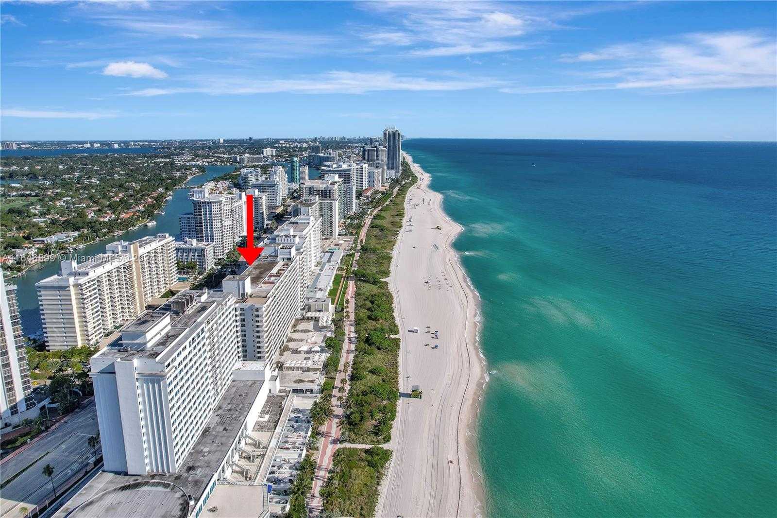 Small Image of 5555 COLLINS AVE #3N, Miami Beach Number 32