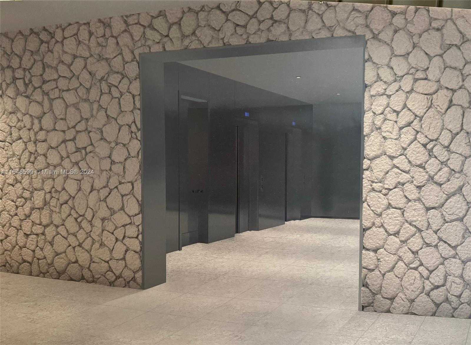 Small Image of 5555 COLLINS AVE #3N, Miami Beach Number 42