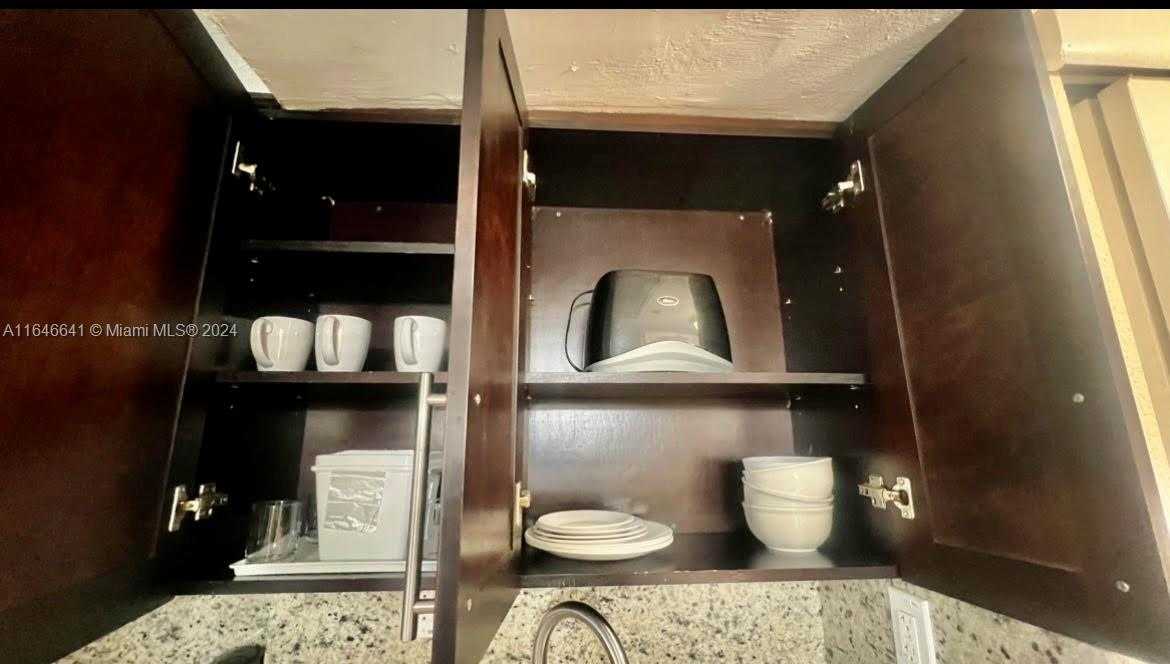 Small Image of 19201 COLLINS AVE #942, Sunny Isles Beach Number 10
