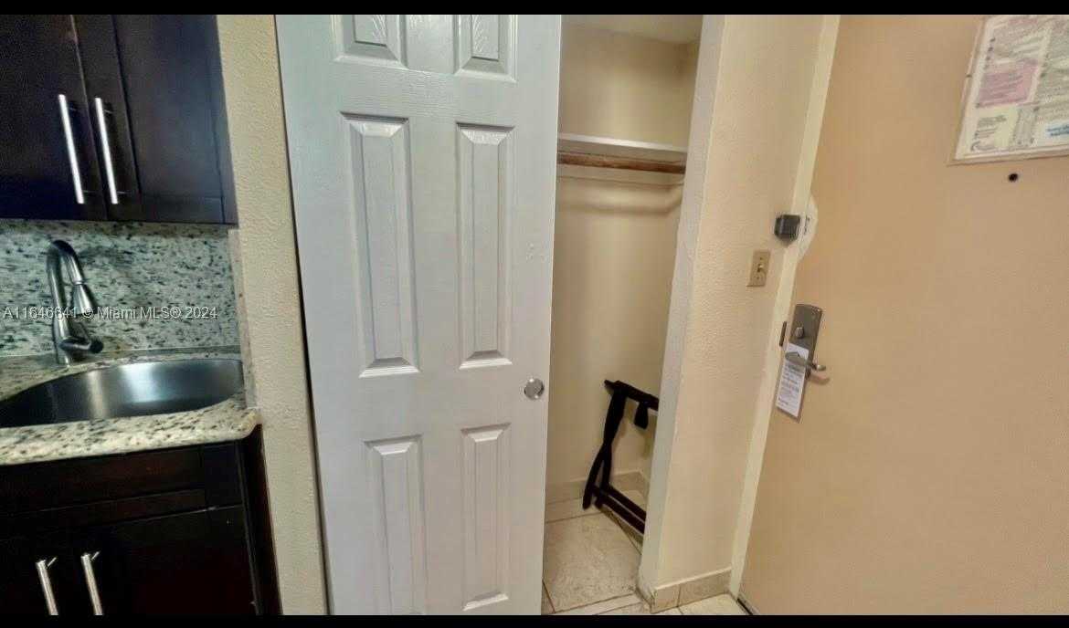 Small Image of 19201 COLLINS AVE #942, Sunny Isles Beach Number 14
