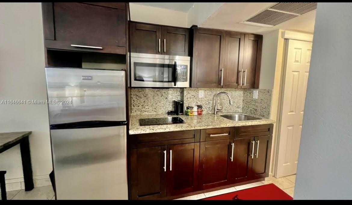 Small Image of 19201 COLLINS AVE #942, Sunny Isles Beach Number 9
