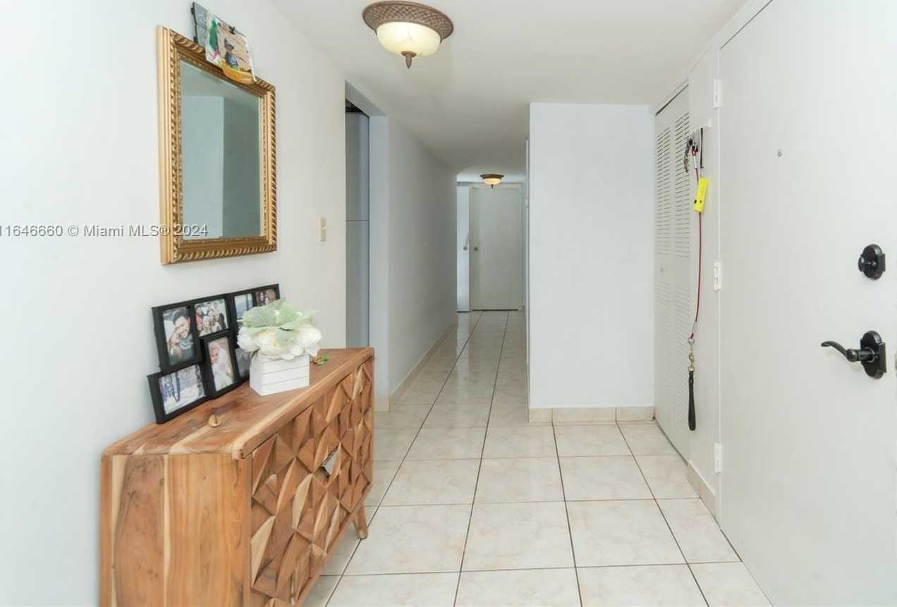 Small Image of 16558 NORTH EAST 26TH AVE #2A, North Miami Beach Number 11