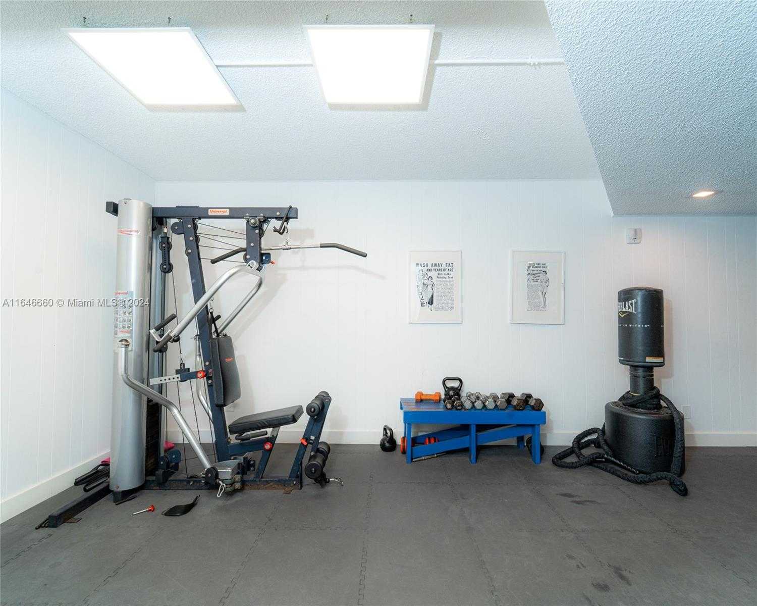 Small Image of 16558 NORTH EAST 26TH AVE #2A, North Miami Beach Number 25