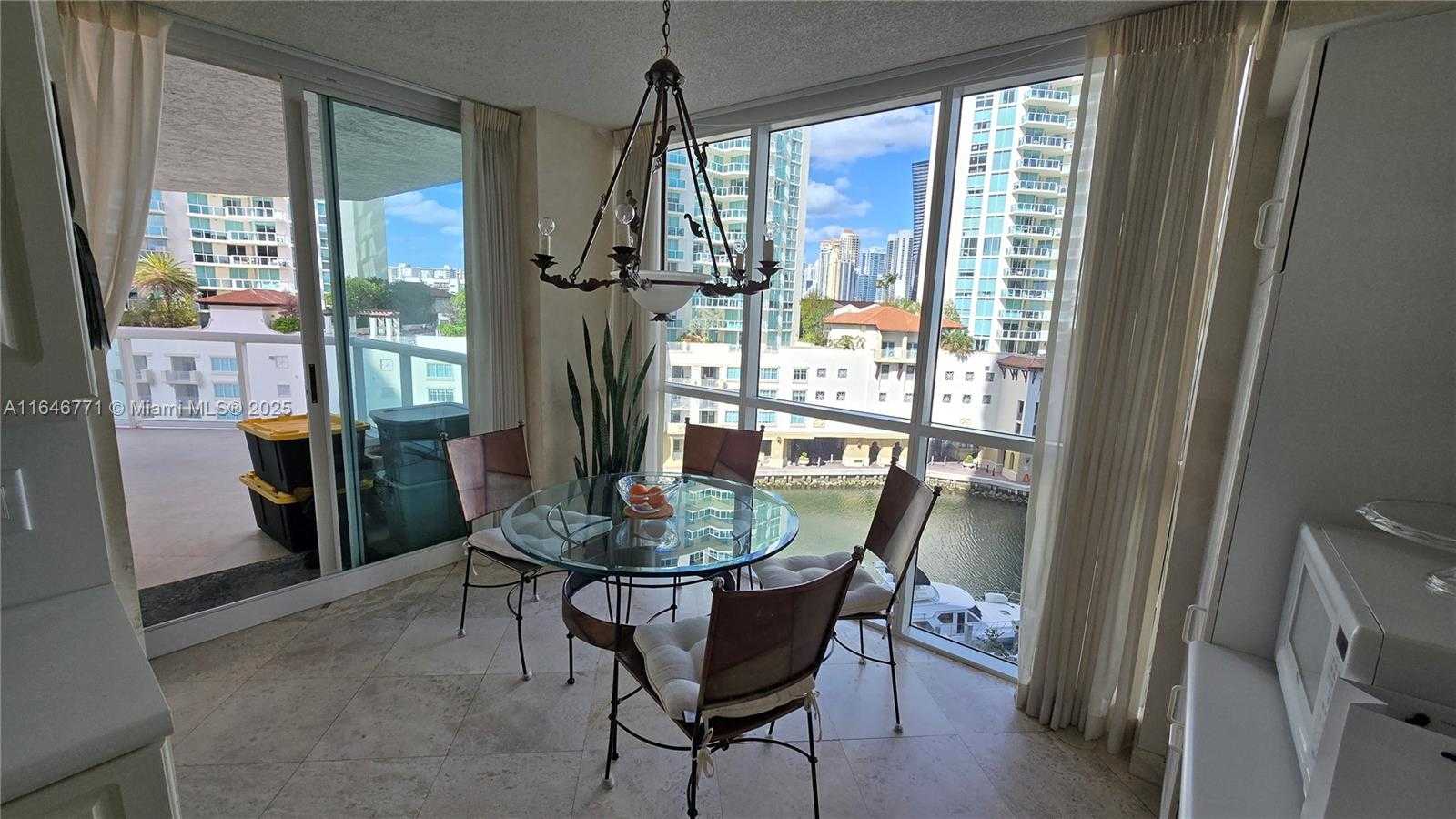 Small Image of 16400 COLLINS AVE #646, Sunny Isles Beach Number 10