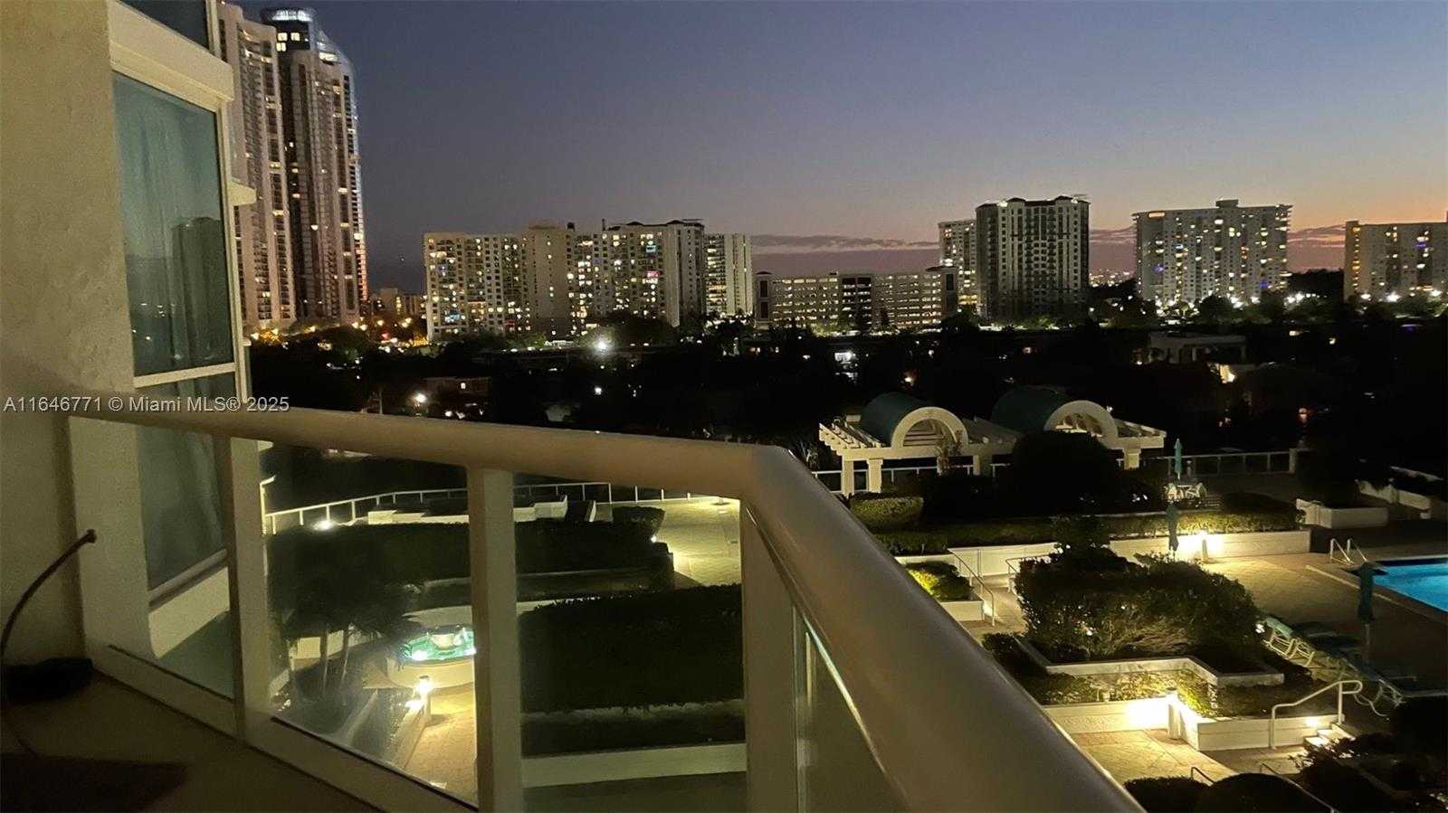 Small Image of 16400 COLLINS AVE #646, Sunny Isles Beach Number 25