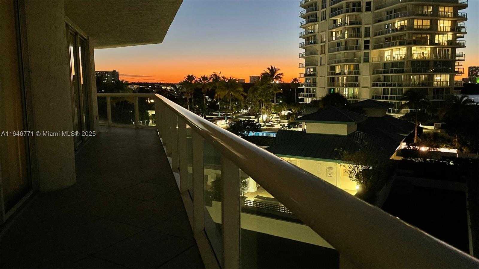 Small Image of 16400 COLLINS AVE #646, Sunny Isles Beach Number 27